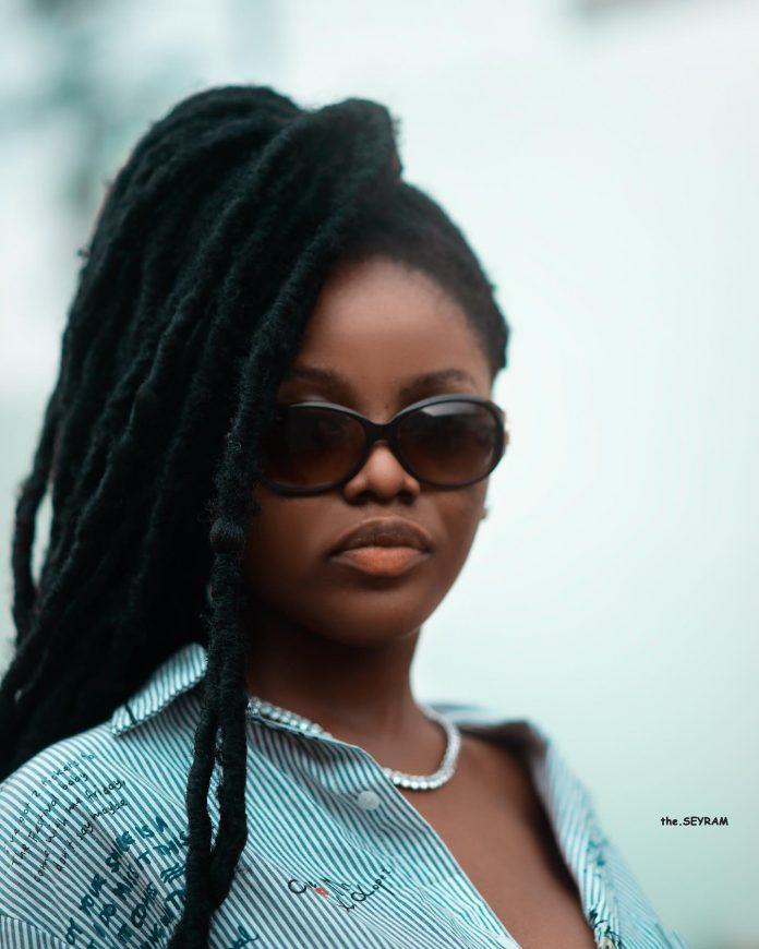 Gyakie – Forever (My Mind Dey For You)